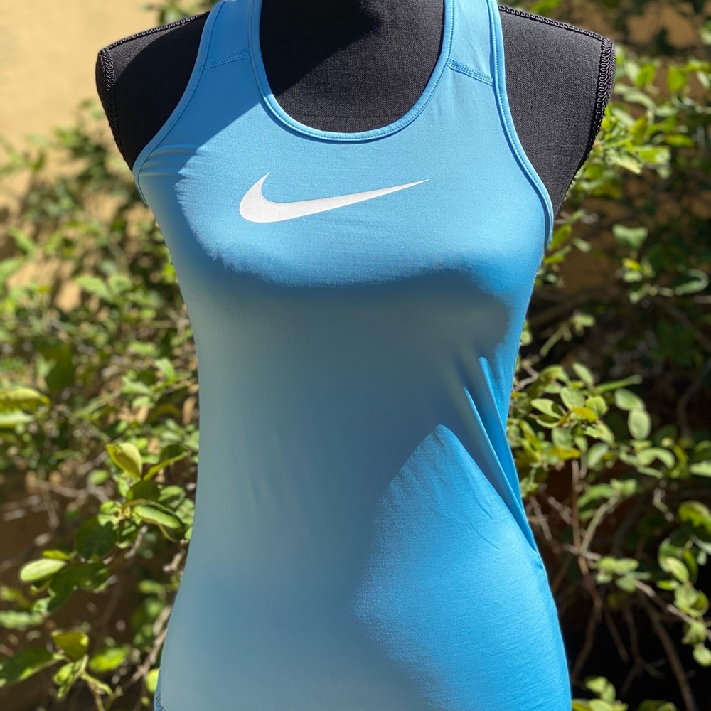 Nike Pro Tank Top Size Medium.